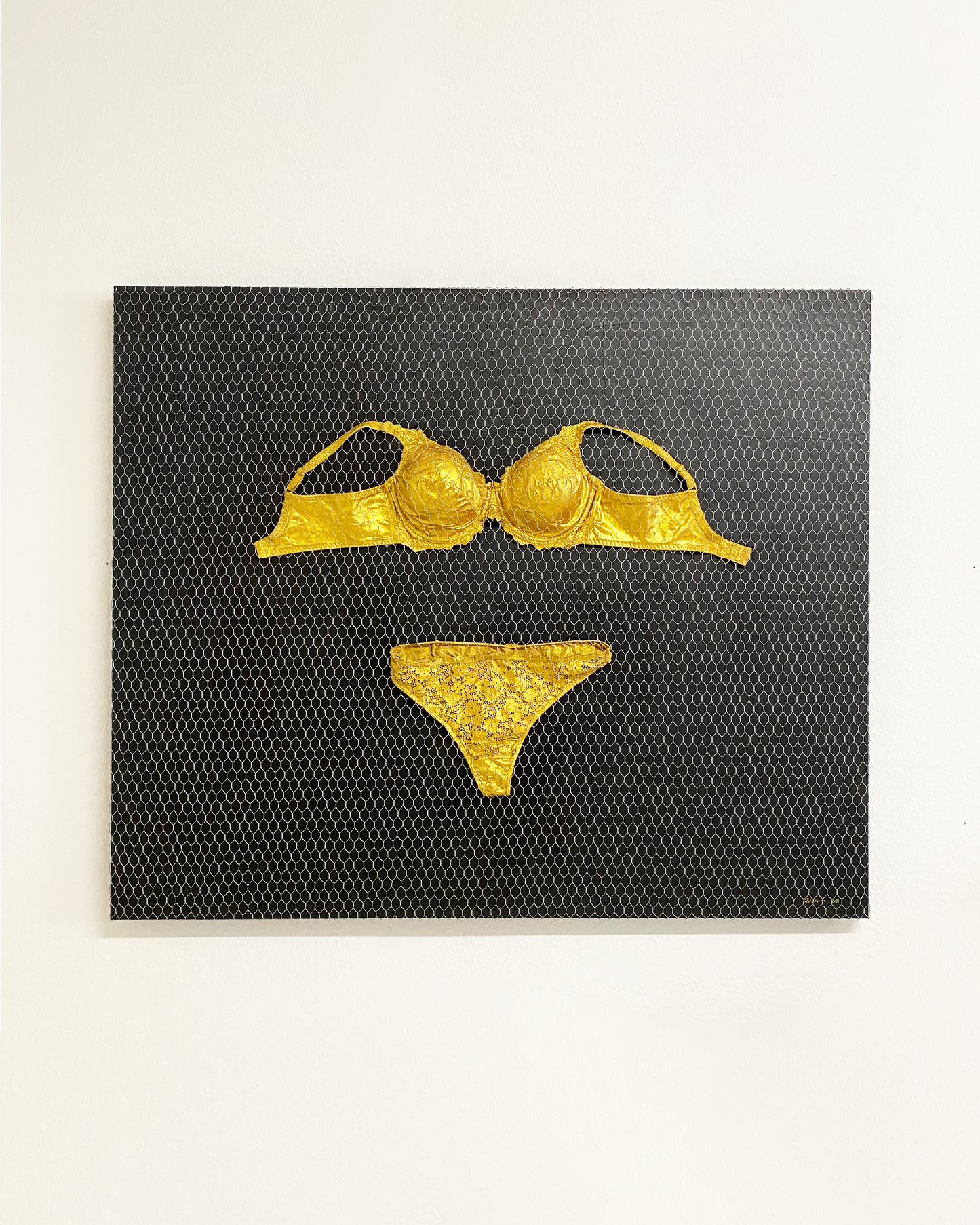 Golden Intimacy - 120 x 100 cm  (RESERIERT reserved for exhibition)